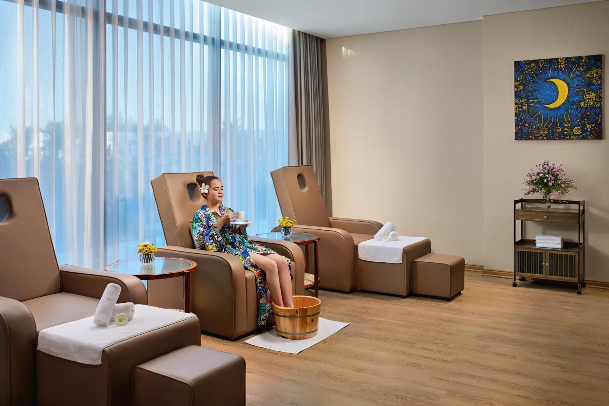 Wyndham Hoi An Royal Beachfront Resort & Villas エクステリア 写真