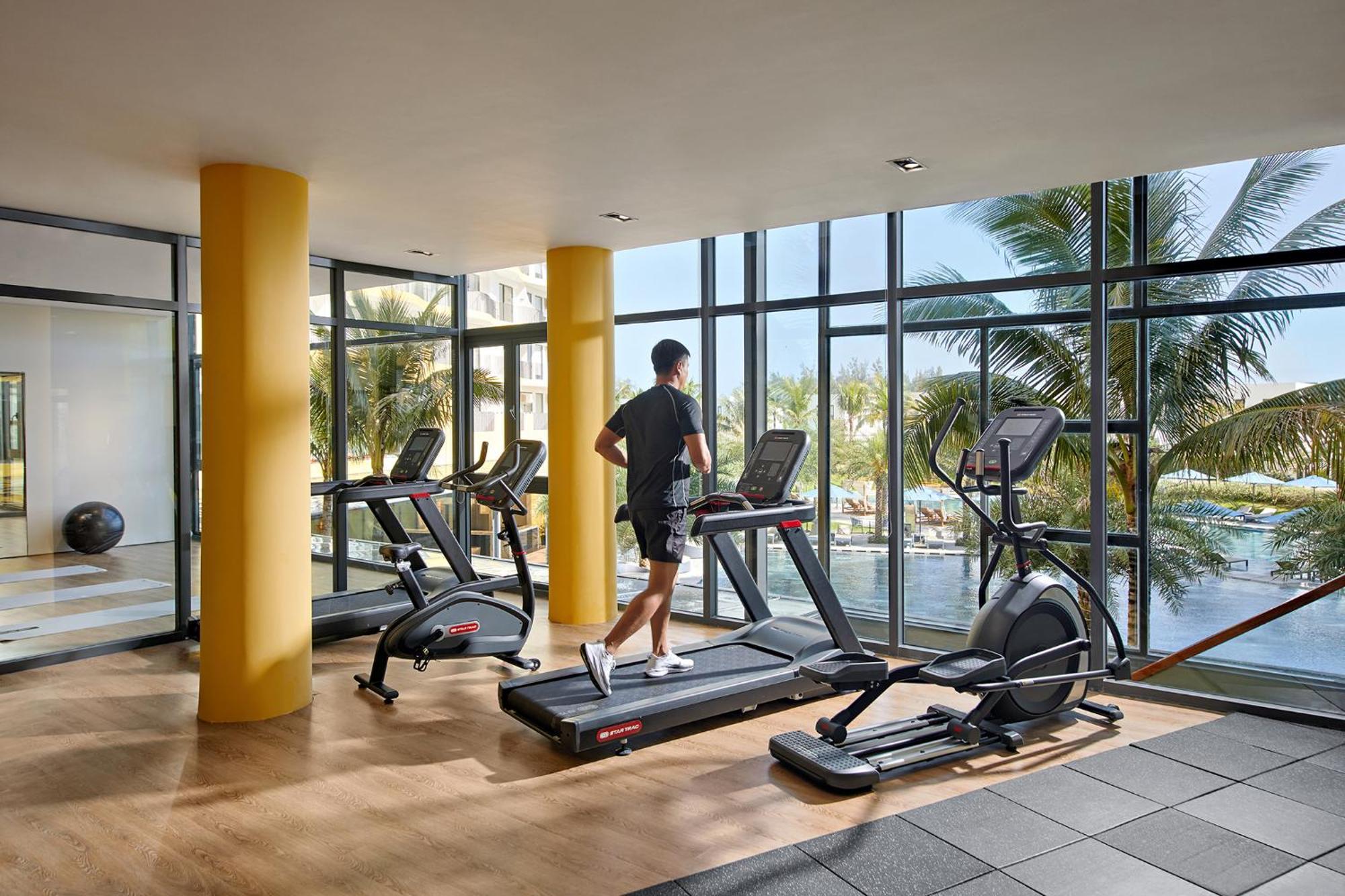 Wyndham Hoi An Royal Beachfront Resort & Villas エクステリア 写真