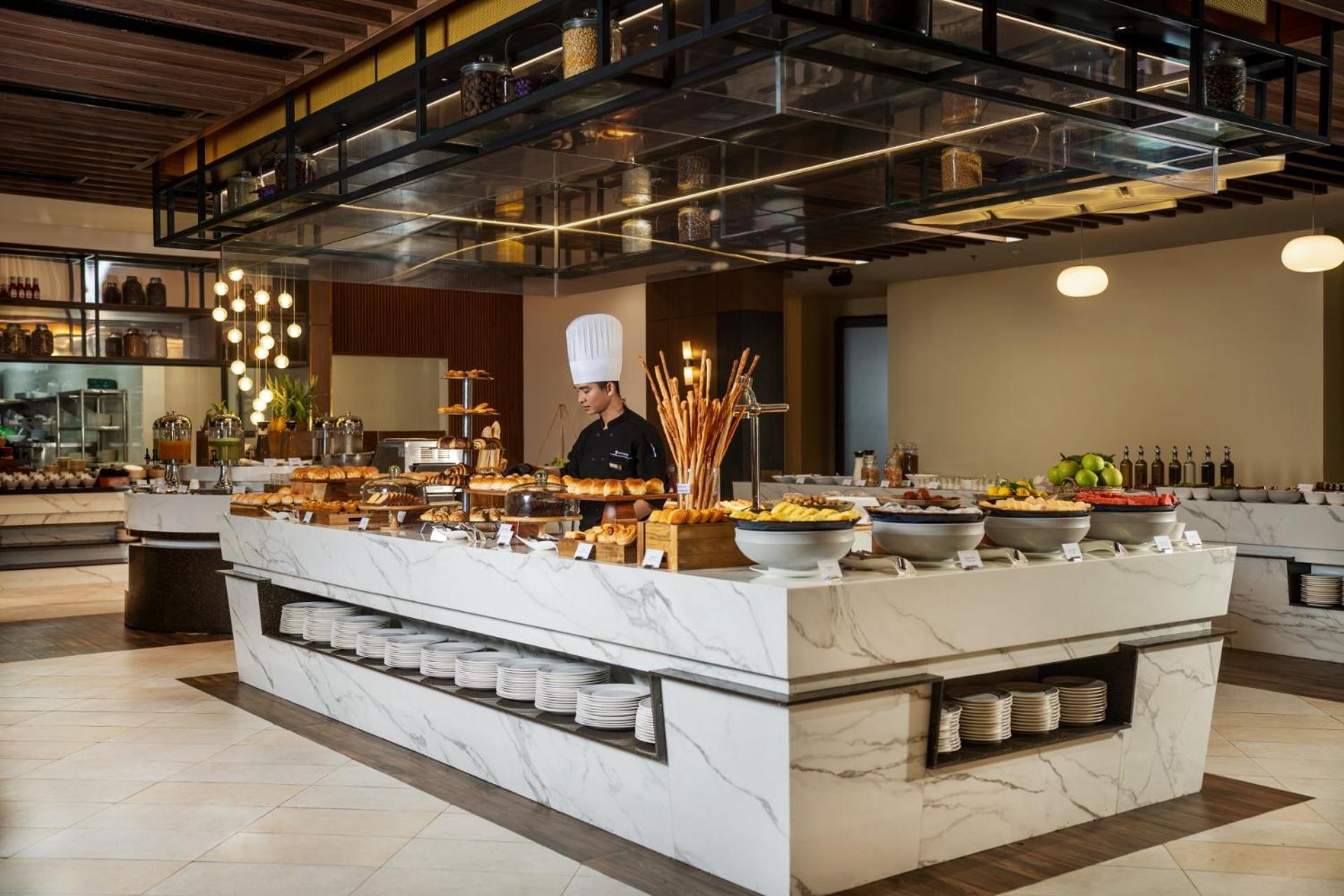 Wyndham Hoi An Royal Beachfront Resort & Villas エクステリア 写真