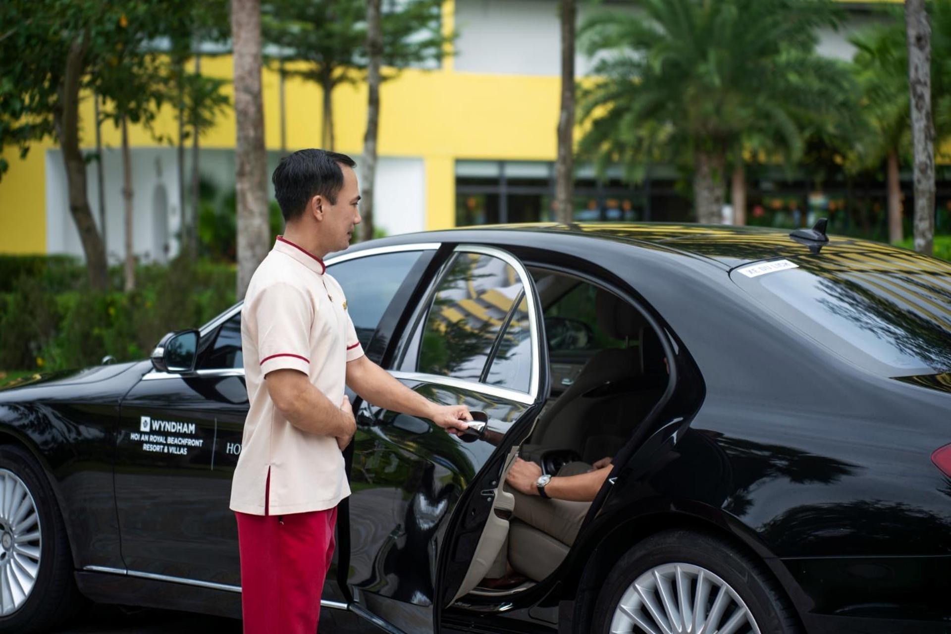 Wyndham Hoi An Royal Beachfront Resort & Villas エクステリア 写真