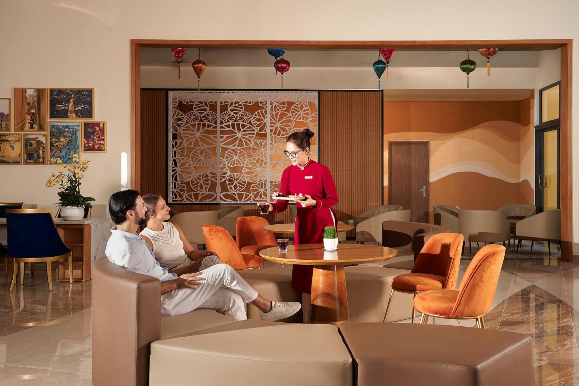 Wyndham Hoi An Royal Beachfront Resort & Villas エクステリア 写真