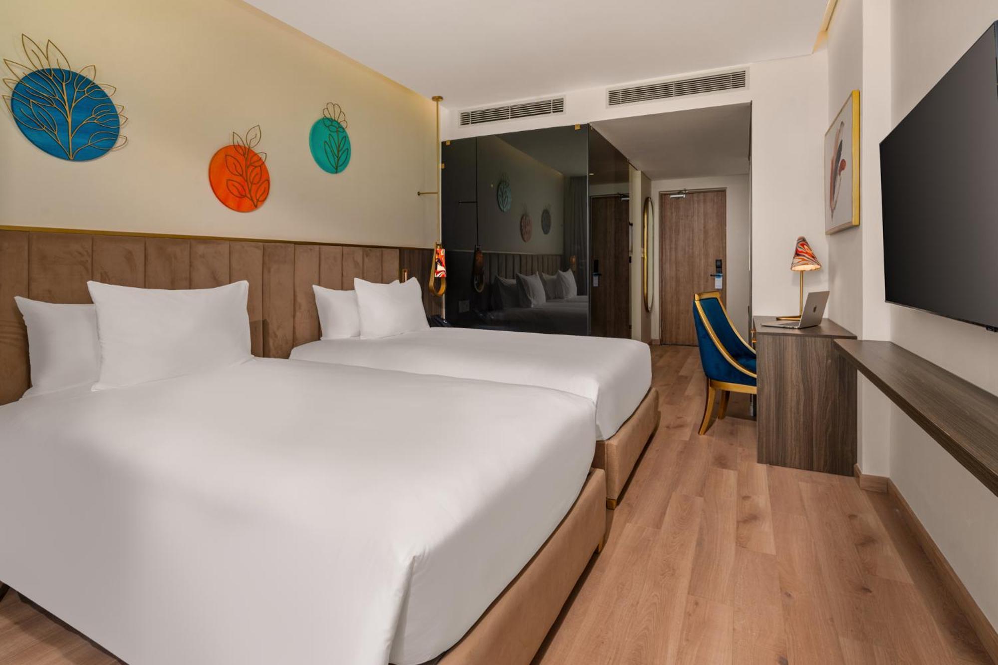 Wyndham Hoi An Royal Beachfront Resort & Villas エクステリア 写真