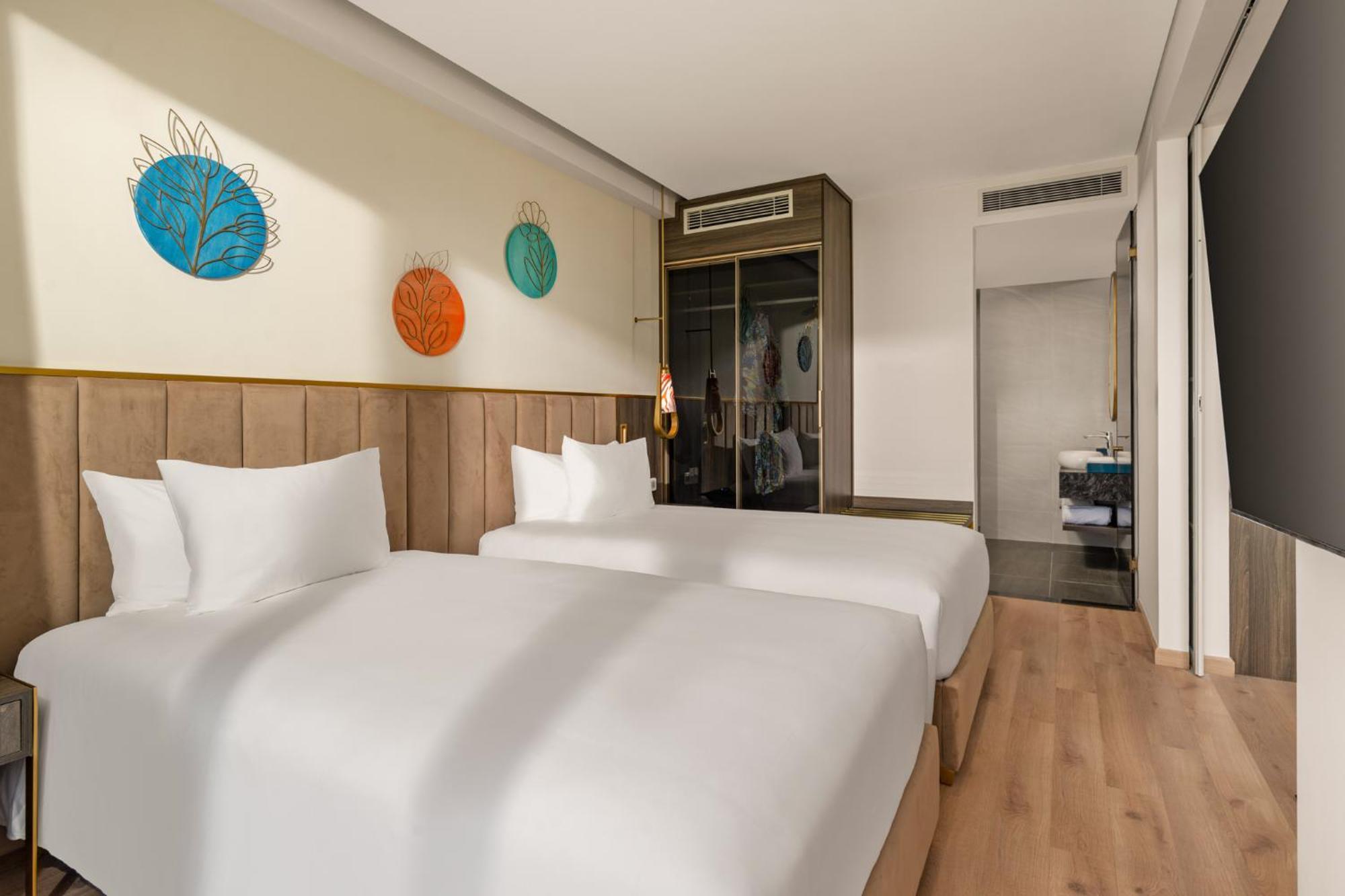 Wyndham Hoi An Royal Beachfront Resort & Villas エクステリア 写真