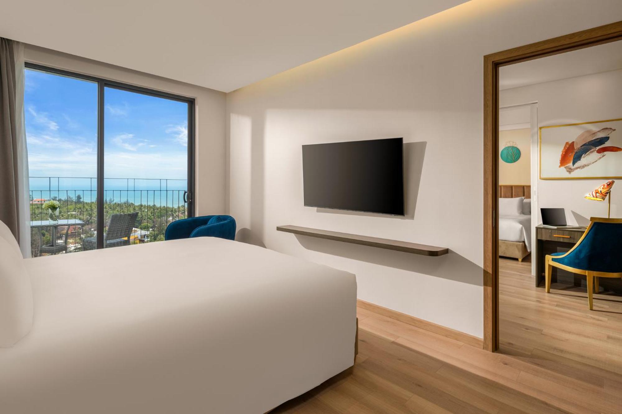 Wyndham Hoi An Royal Beachfront Resort & Villas エクステリア 写真