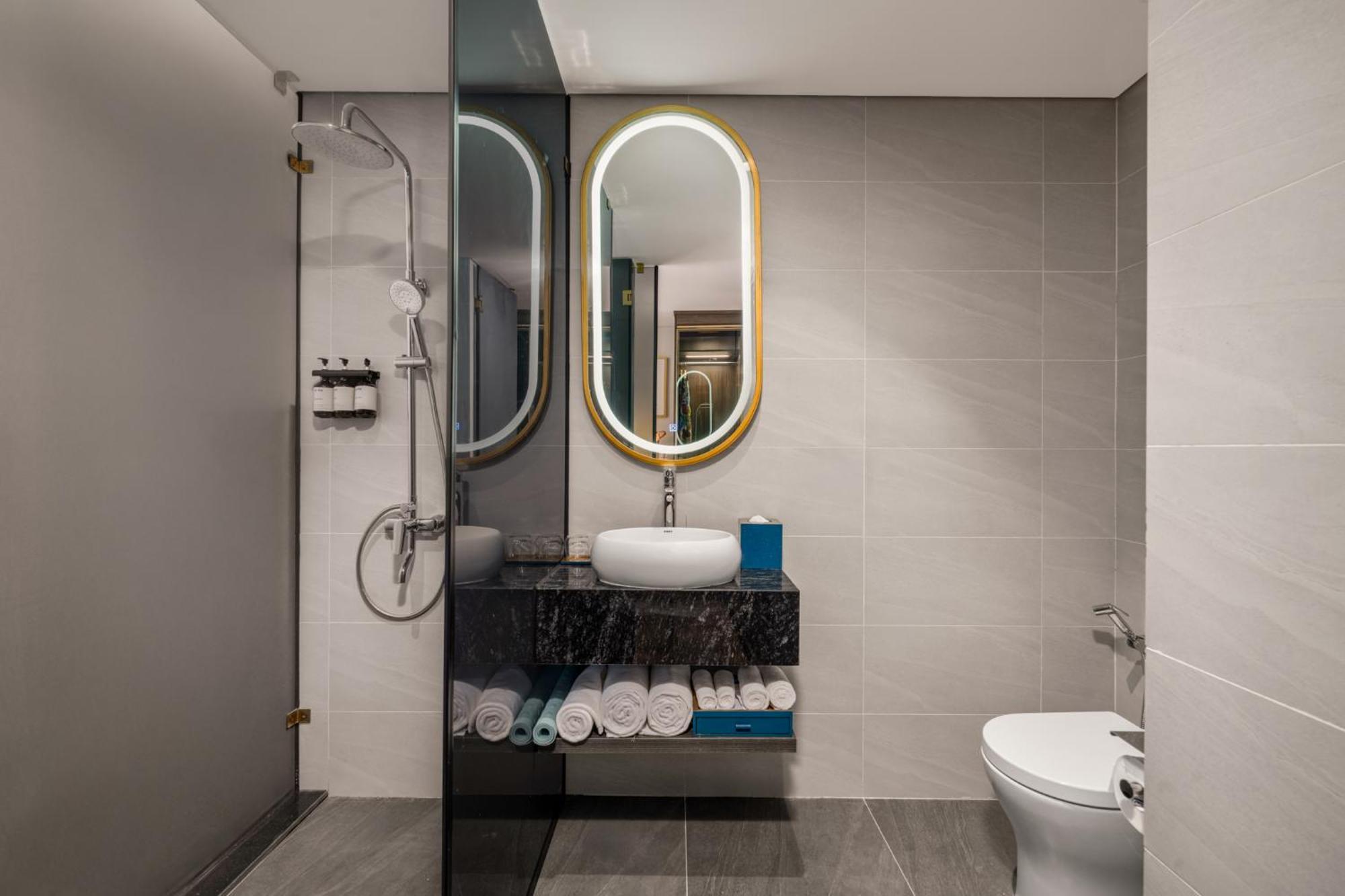Wyndham Hoi An Royal Beachfront Resort & Villas エクステリア 写真