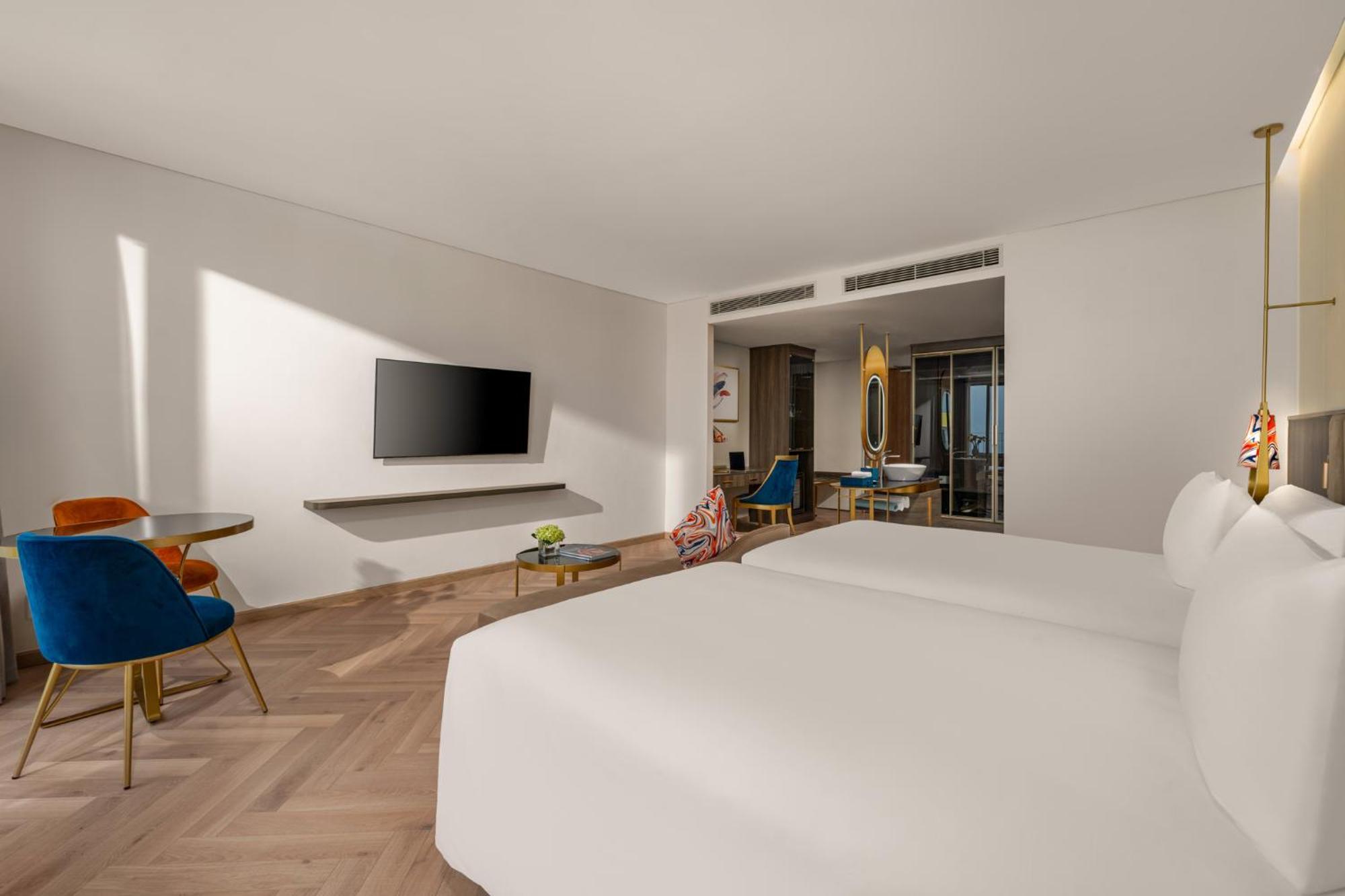 Wyndham Hoi An Royal Beachfront Resort & Villas エクステリア 写真